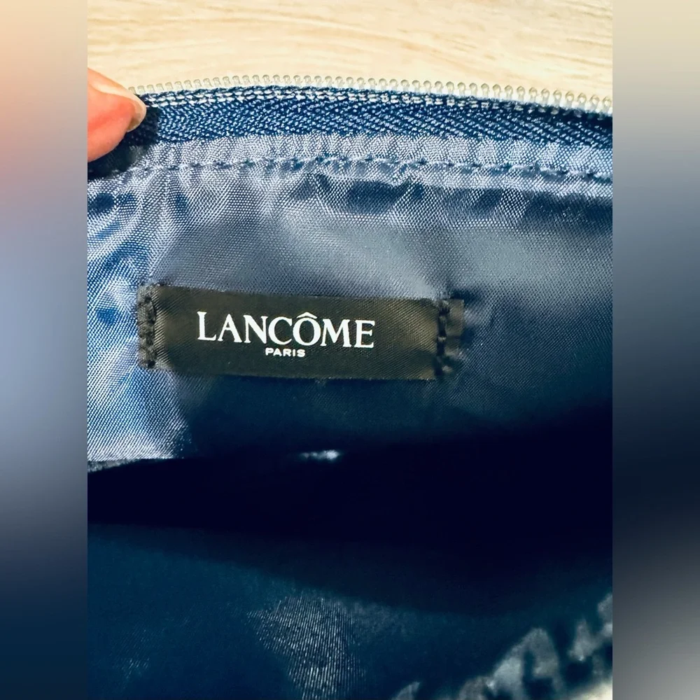 Lancome Paris Women's Blue Velvet Zip Up Cosmetic Bag 10”x 7